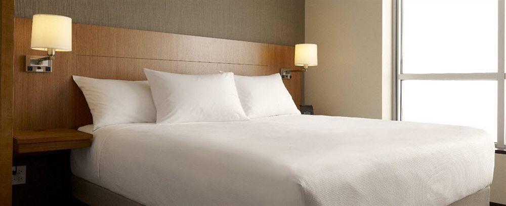Hyatt Place Chicago-South/University Medical Center Ngoại thất bức ảnh